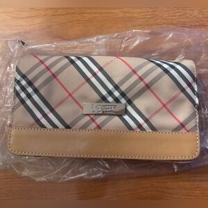 Burberrys Blue Label Nova Check Classic Burberry Check Wallet